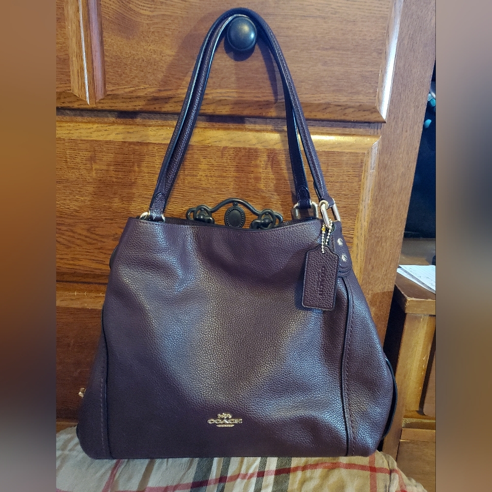 Coach Lori shoulder bag  style # C4824